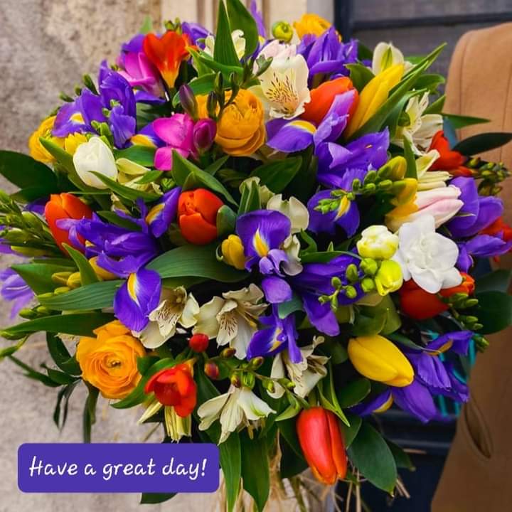 Have a nice day, a big bouquet of flowers just for you